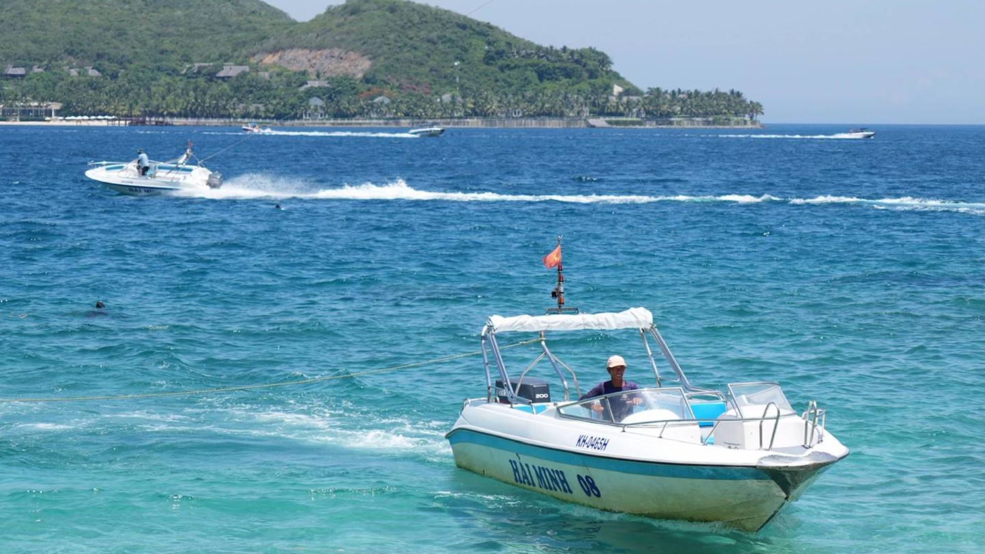 Hon Mun Island Coral Bay Nha Trang - Featured