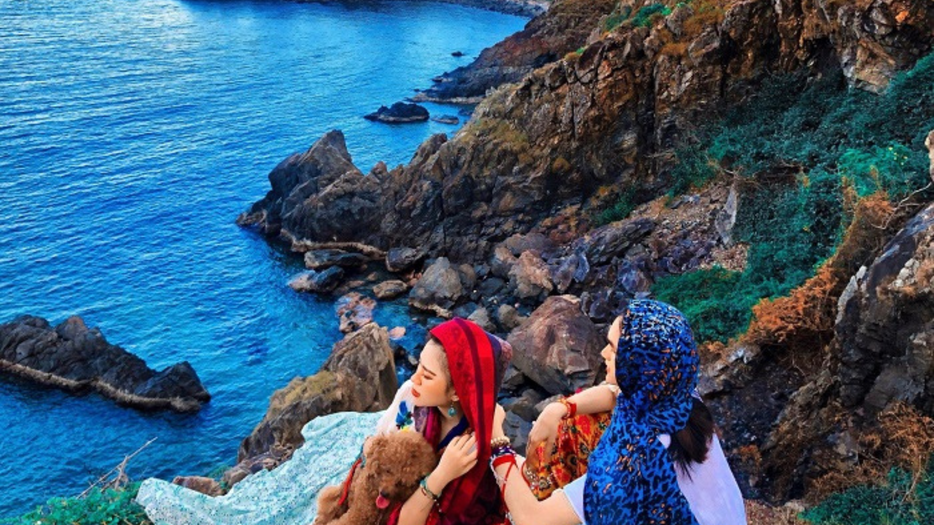 Hang Heo Nha Trang Scenic Rocky Cove Adventure (10)