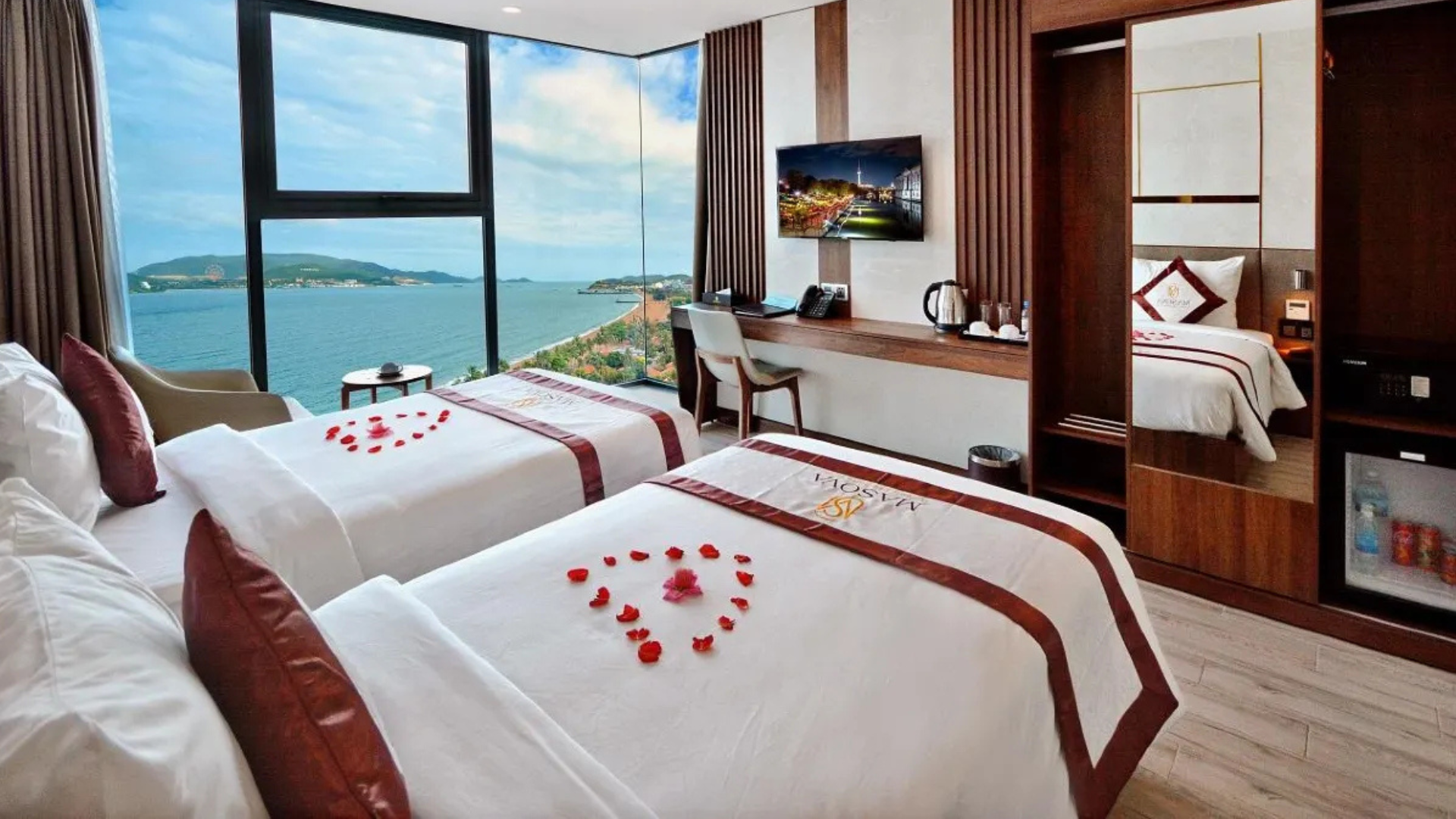 Masova Hotel - Premier Beachfront Hotel in Nha Trang (1)
